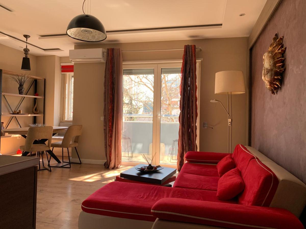 Haris Apartments Тирана Екстер'єр фото