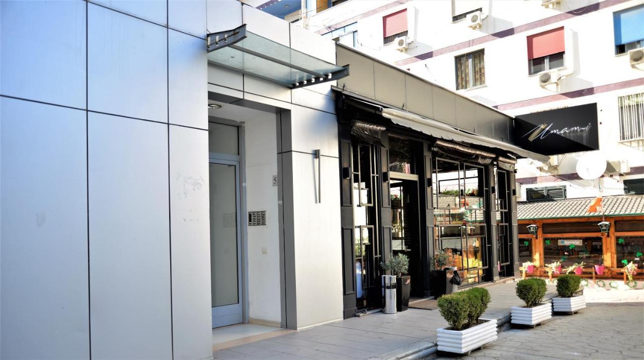 Haris Apartments Тирана Екстер'єр фото